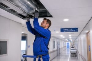 Industriëel onderhoud ventilatiesysteem