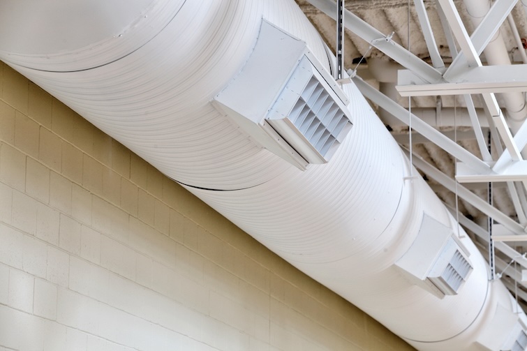 Ventilatiekanaal magazijn